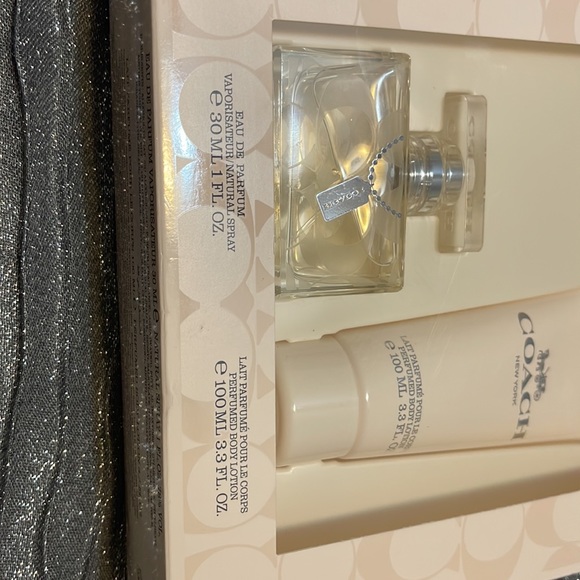 Coach - Picture 2 of 2